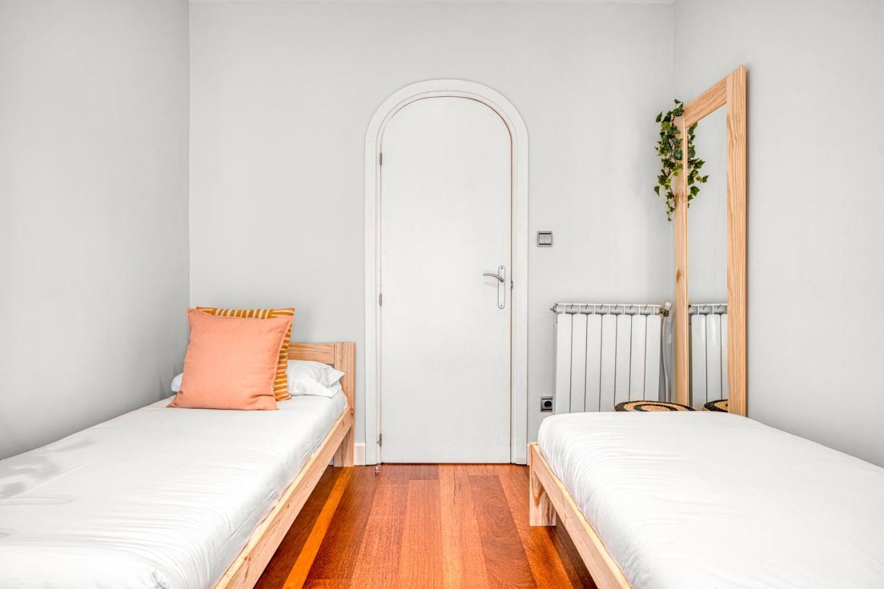 Always Easy I Ondarreta Apartment Сан Себастиан Екстериор снимка